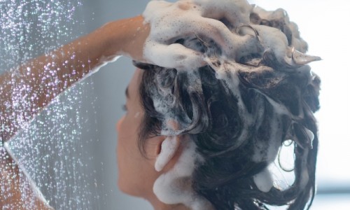 The right way to wash your hair !