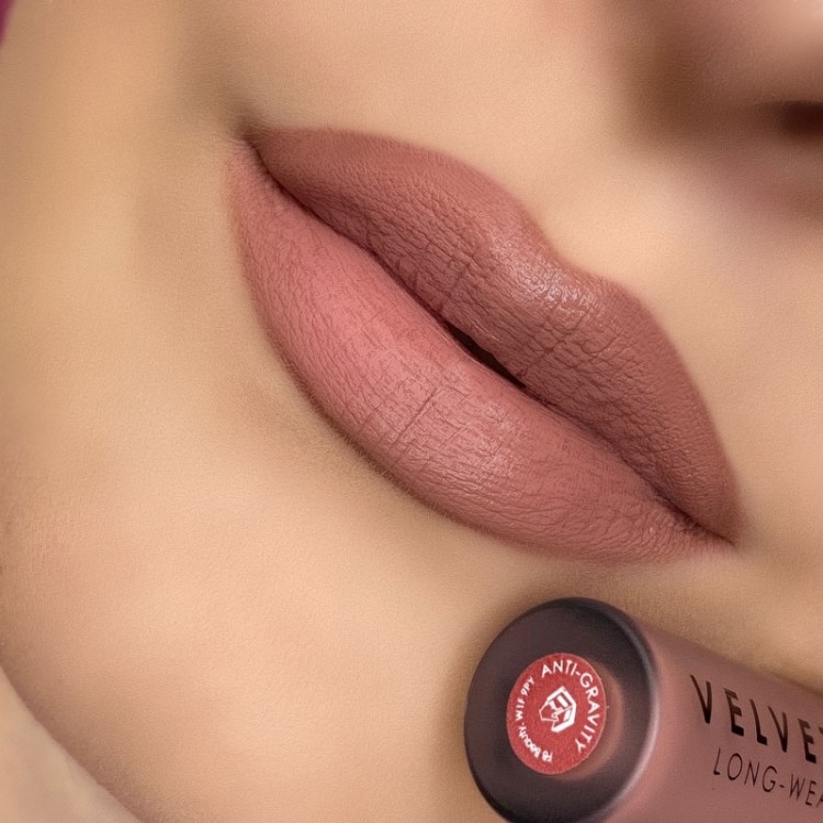 MUA Velvet Matte Liquid Lip Antigravity
