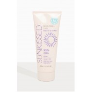 Sunkissed Gradual Tan 95% Natural Ingredients Medium/Dark 200ml	